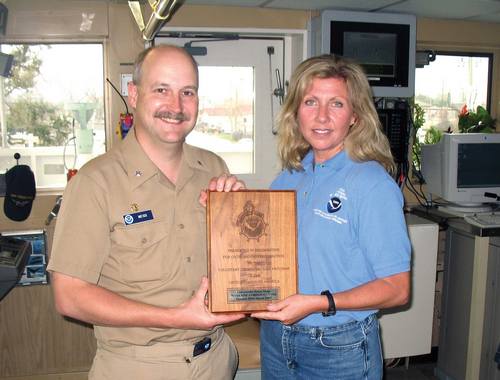 Paula Campbell and Commander Jim Meigs